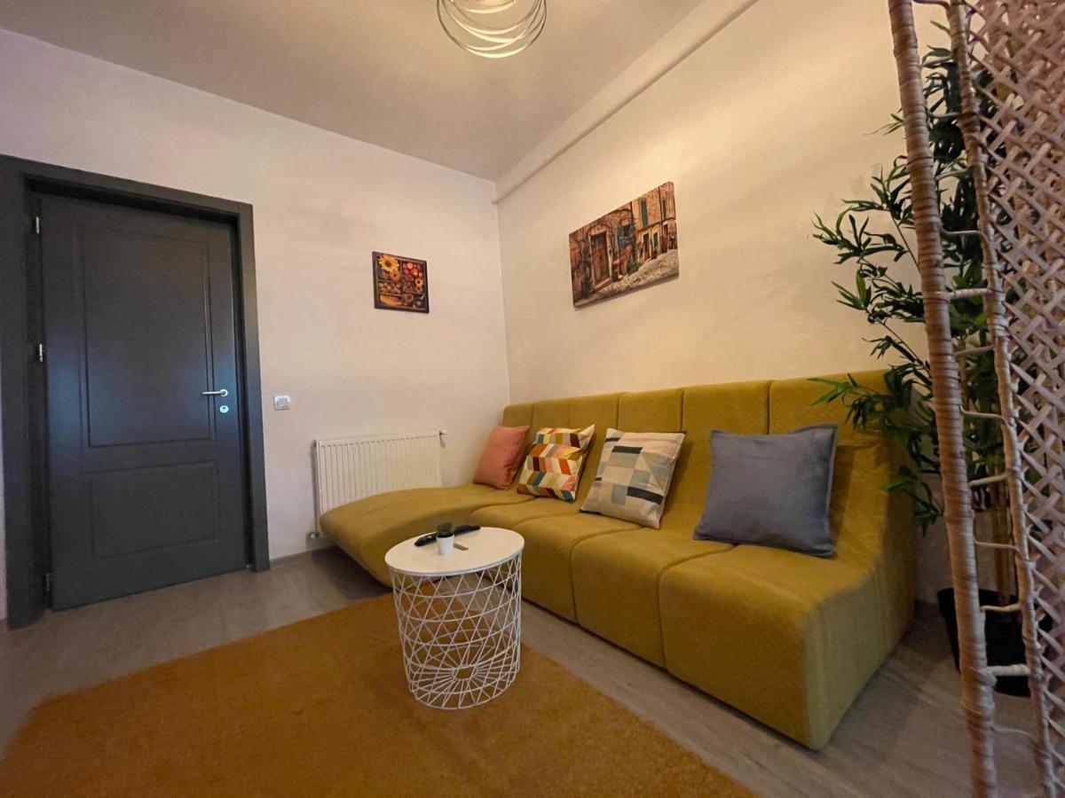 Apartment Near Palas Mall 雅西 外观 照片